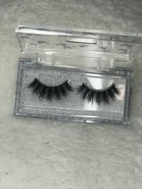 " ThuggaGirl$" eyelashes