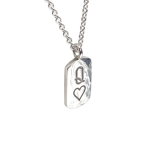 Silver Queen of Hearts necklace 