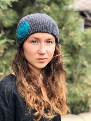 Image of Slouchy hat- Turquoise flower