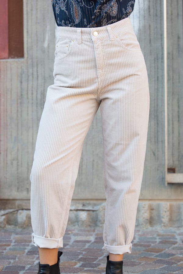 Image of Jeans in velluto