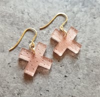 Image 1 of Small Kisses in Rose Gold
