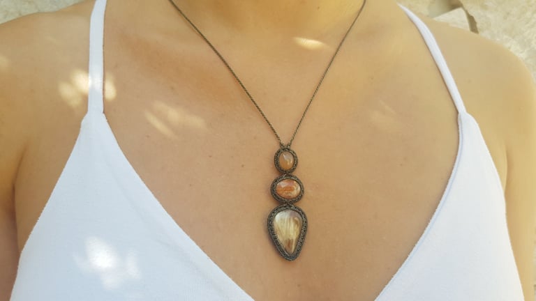 Triopetra : Indian Moonstone & Sunstone & Jasper Image 2
