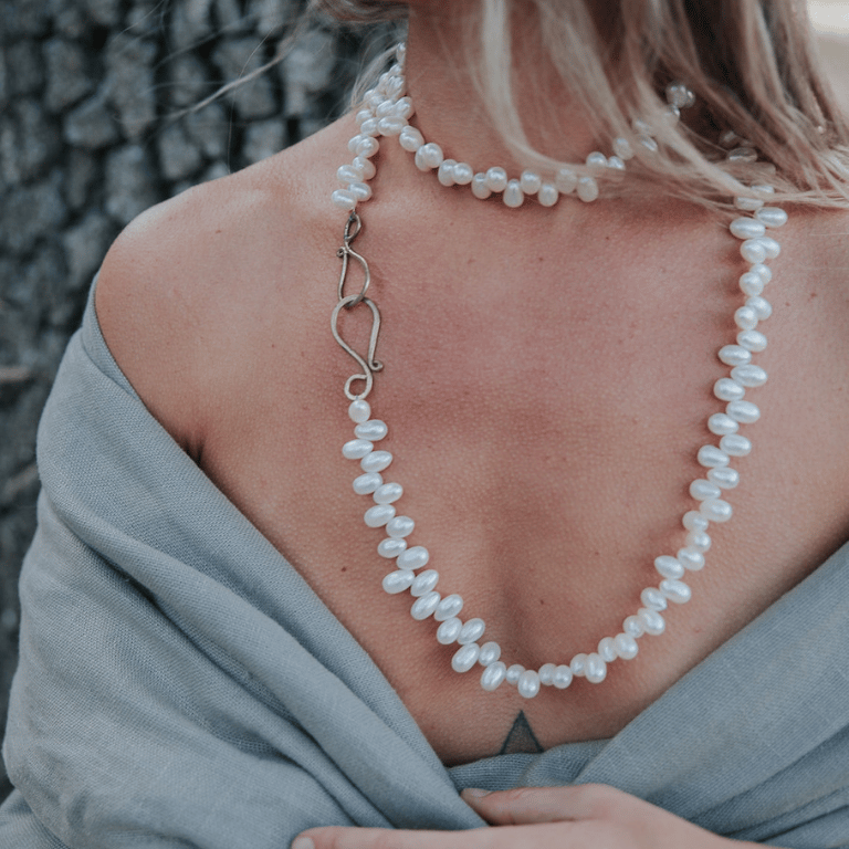 Image of Long Convertible Pearl Necklace // White