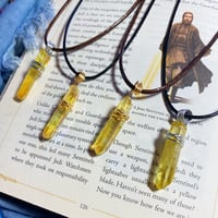 Jedi Rogue Kyber Pendant in Yellow