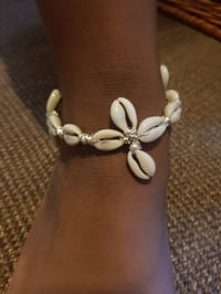 Image 2 of Cowrie Shell Floral Ankhlet
