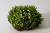 Violet bud earrings