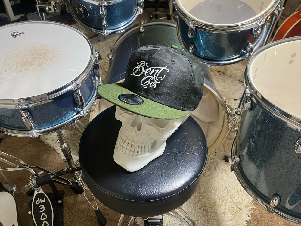 Bent Co New Era Ghost Green Camo w/ White script