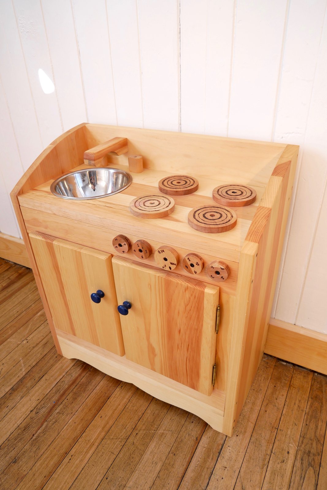 Waldorf wooden hot sale play kitchen