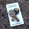 Skull Key Pin Bronze