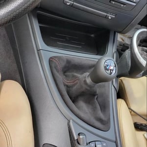 Image of BMW E8X 1 SERIES (E81/E82/E87/E88) INDUKTIV Wireless Charging Unit