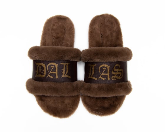 Image of DALLAS COGNAC SLIPPERS (NOW SHIPPING)