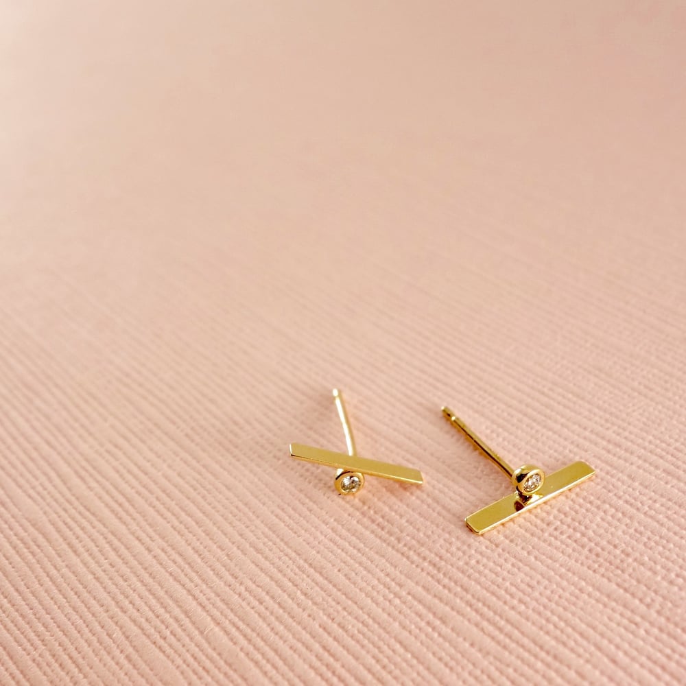 Image of Modern Diamond Bar Studs-14k