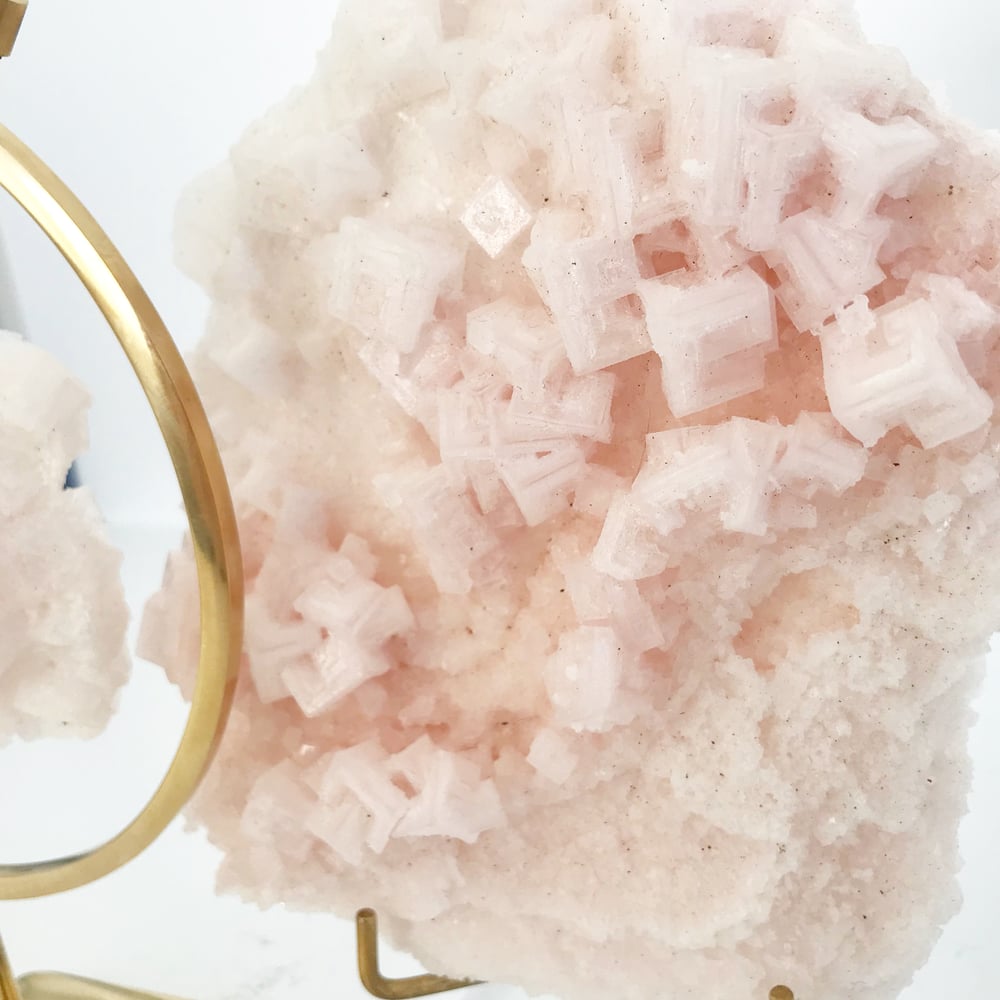 Image of Pink Halite no.45 + Lucite and Brass Stand