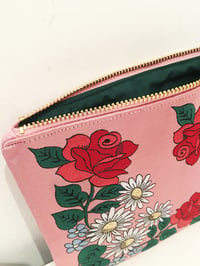 Image 3 of Roses Woven Wristlet Clutch Bag (2 colours)