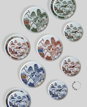 Image of Fungi Plate / Olive 10"