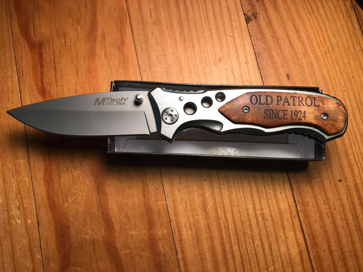 Image of OLD PATROLLER / BORDER PATROLLER ~ ENGRAVED COMMEMORATIVE KNIVES