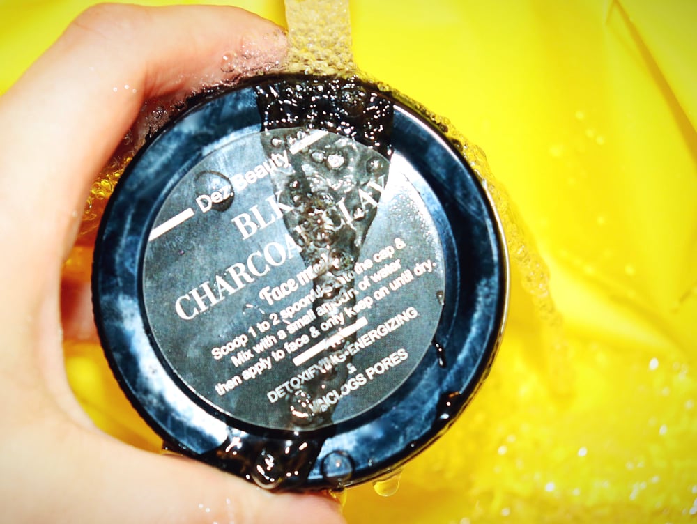 Image of BLK CHARCOAL CLAY FACE MASK 