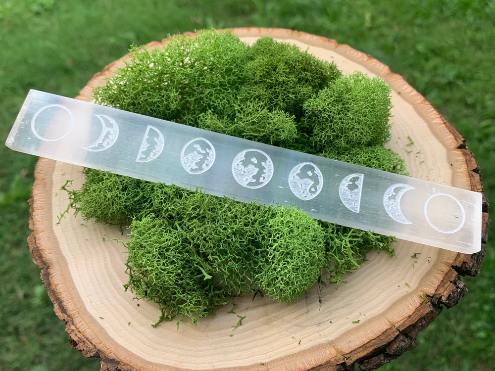 Moon Phase Selenite Charging Plate