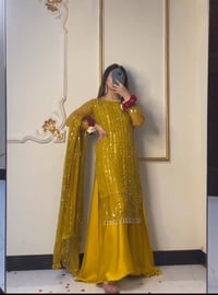 Image 1 of Mehndi Pret 