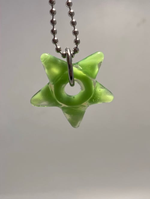 Image of forest green star