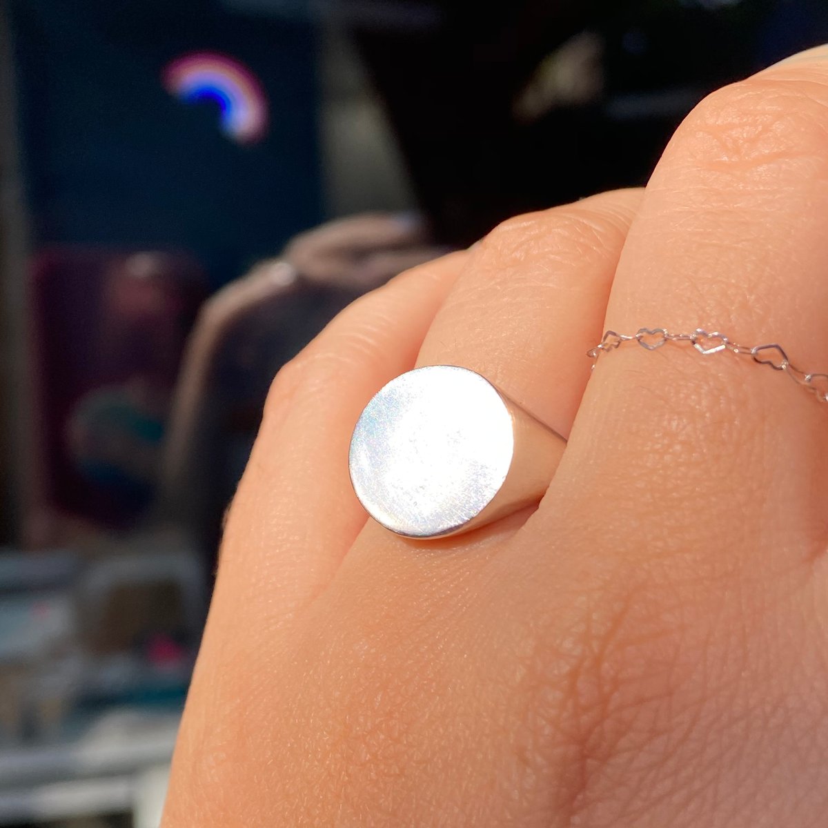 Image of Circle signet ring