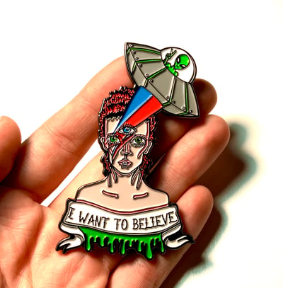 Image of Bowie In Space Enamel Pin