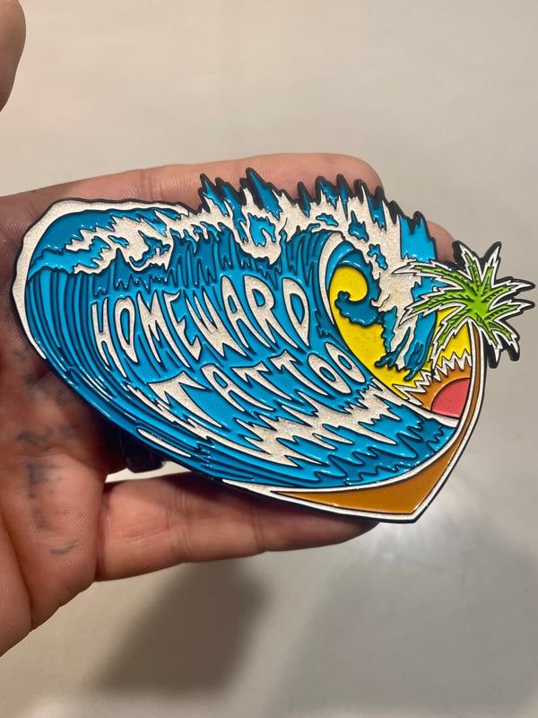 Image of 4 inch Homeward Wave LE100 enamel pin