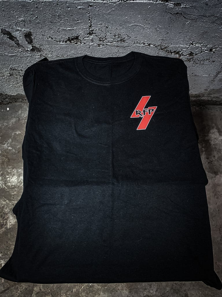 the "Richard" Tee Image 3