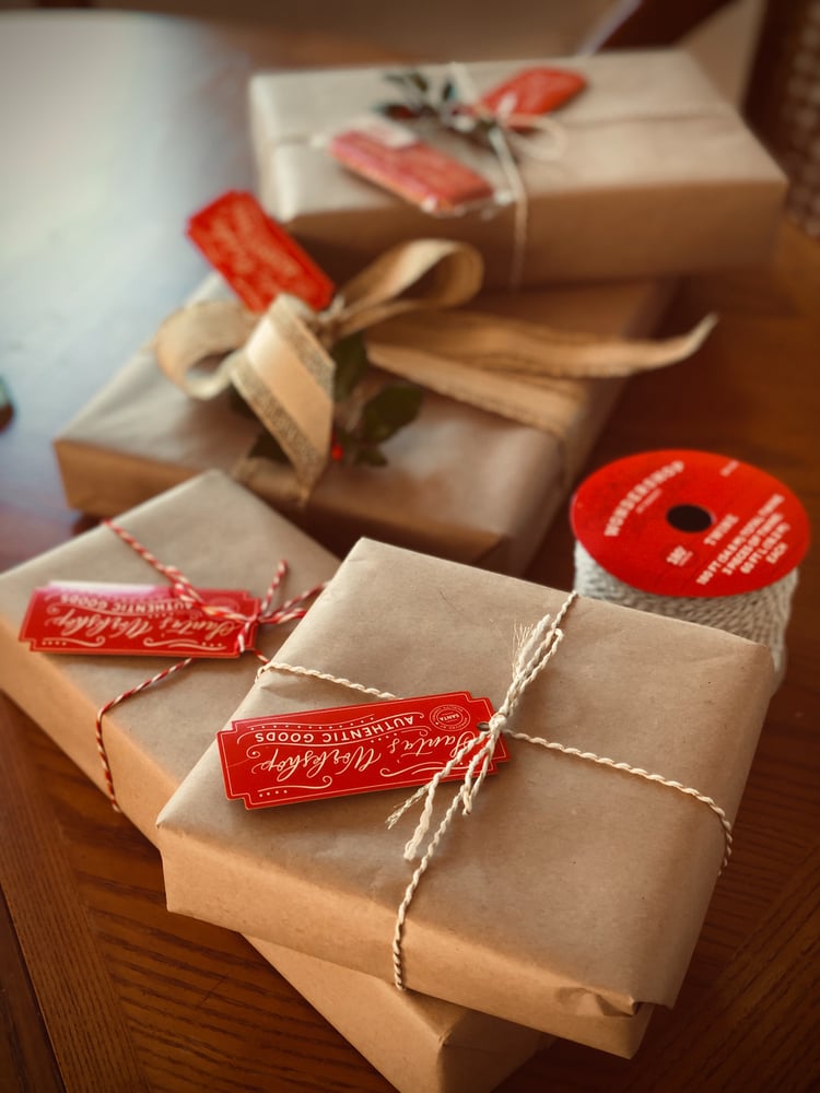 Image of Gift Wrapping Service