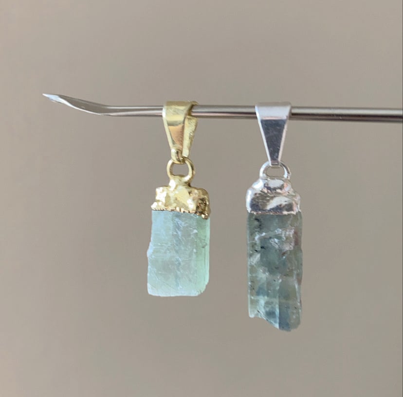 Image of GREEN KYANITE necklace