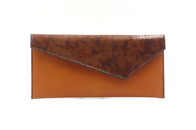 Camel croco effect Envelope clutch