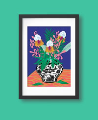 Image of Flower Vase Print 2