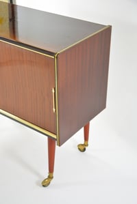 Image 3 of Bar à roulettes