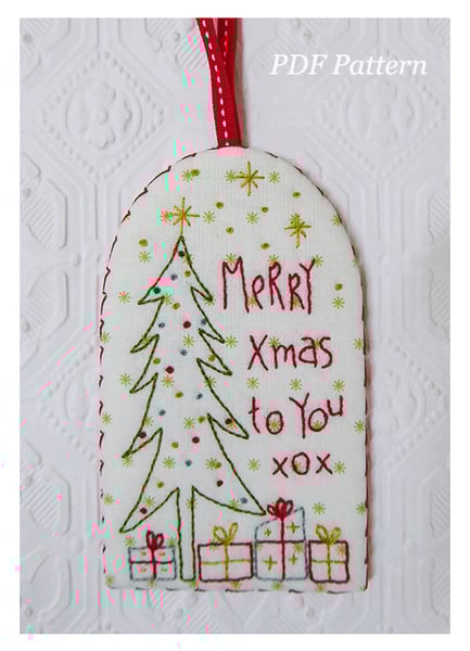 Image of Festive Stitching - Gift Tag PDF Pattern
