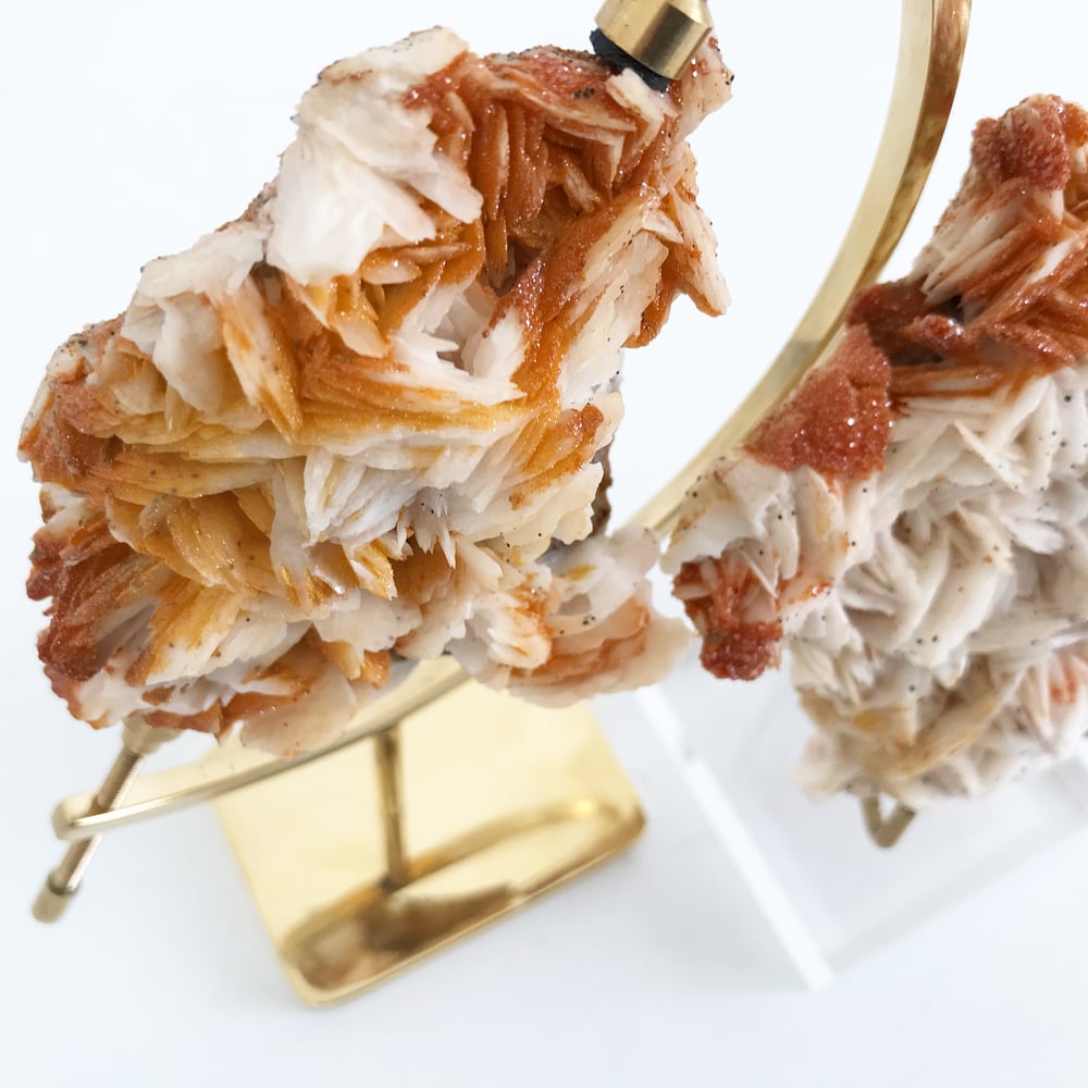 Image of Vanadinite/Barite no.53 + Brass Arc Stand