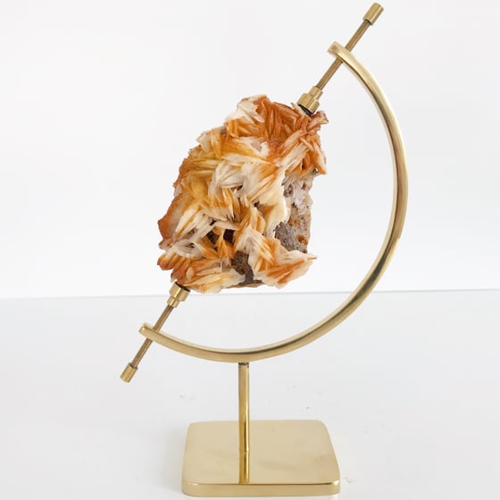 Image of Vanadinite/Barite no.53 + Brass Arc Stand