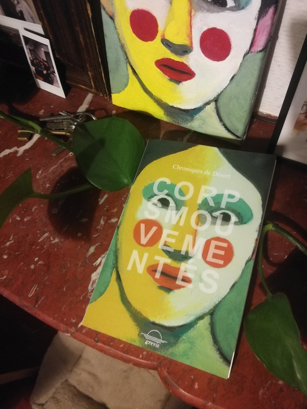 Chroniques du Désert, Corps mouvementés