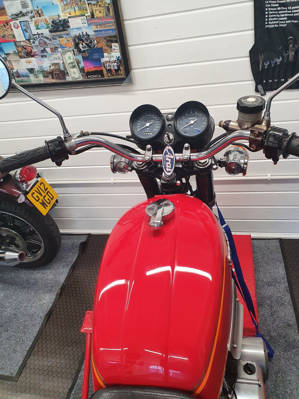 Suzuki gt380  1974