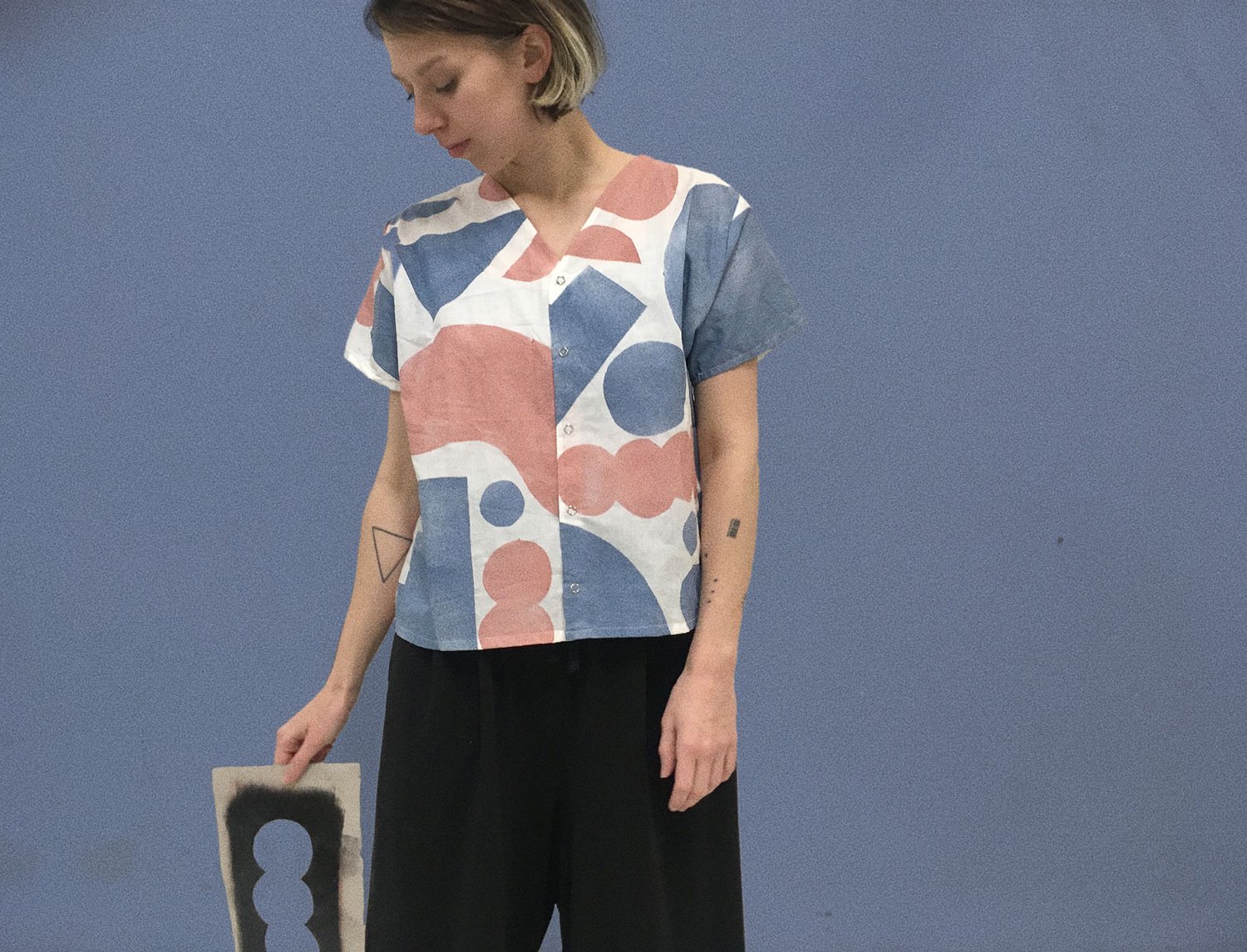 Image of BLUE AND ORANGE SHAPES SHIRT