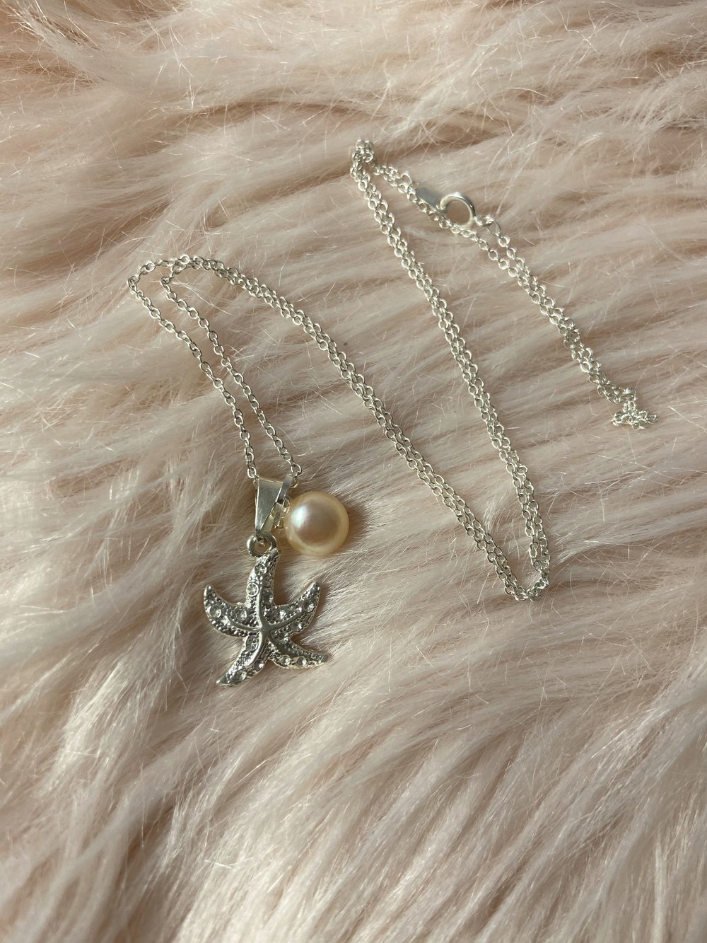Image of Starfish & Pink Mother Pearl Necklace