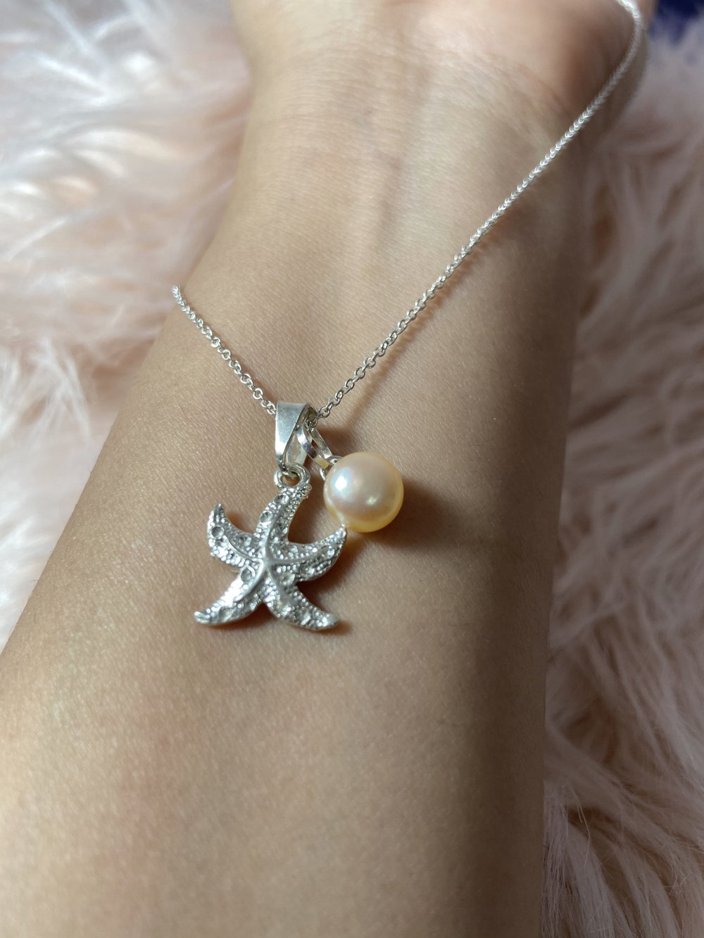Image of Starfish & Pink Mother Pearl Necklace