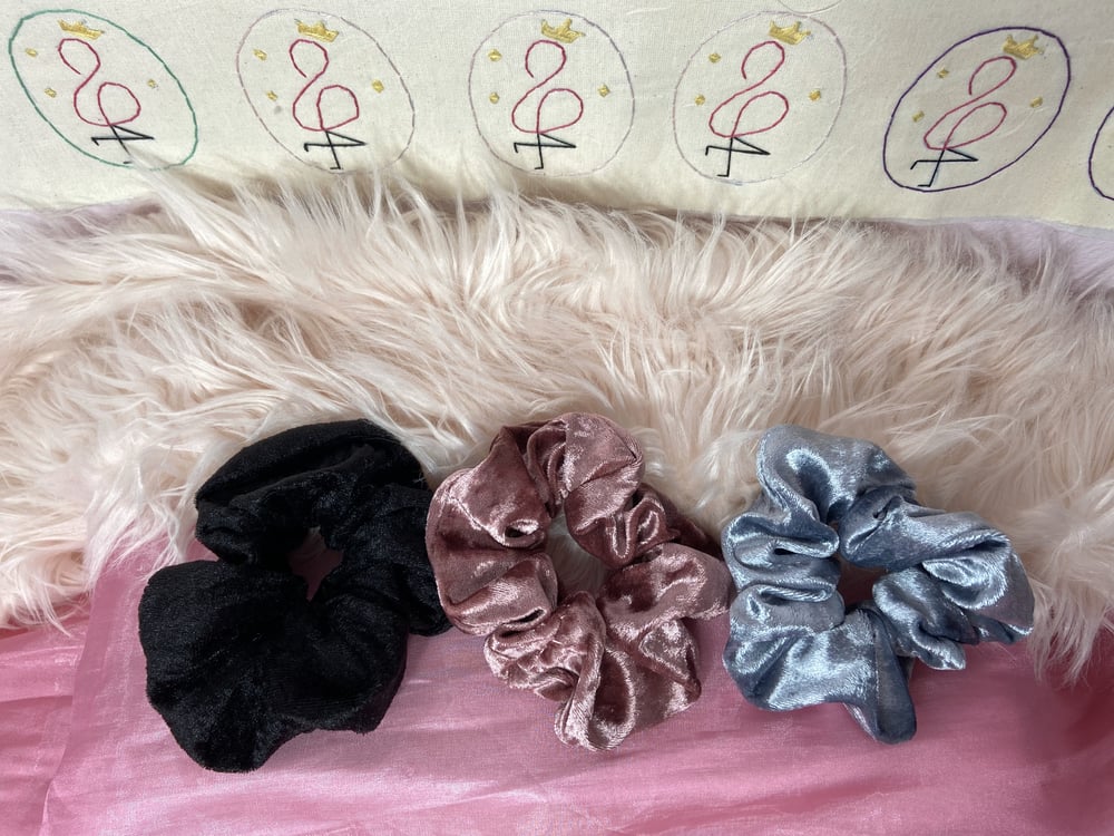 Image of Velvet Scrunchies
