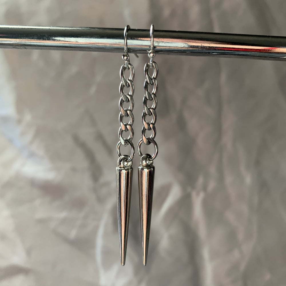 Image of chain spike earrings