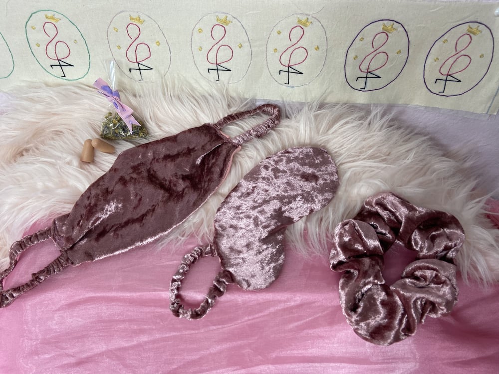 Image of Travel Safe & Cozy Kit