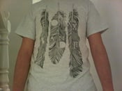 Image of Foxx 'Feathers' T-Shirt