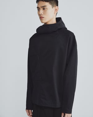 Image of TRAN - 高領口袋連帽衫 (黑)