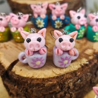 Image 5 of Kolczyki - "Świnka w kubku" 🐷🩷 part 2