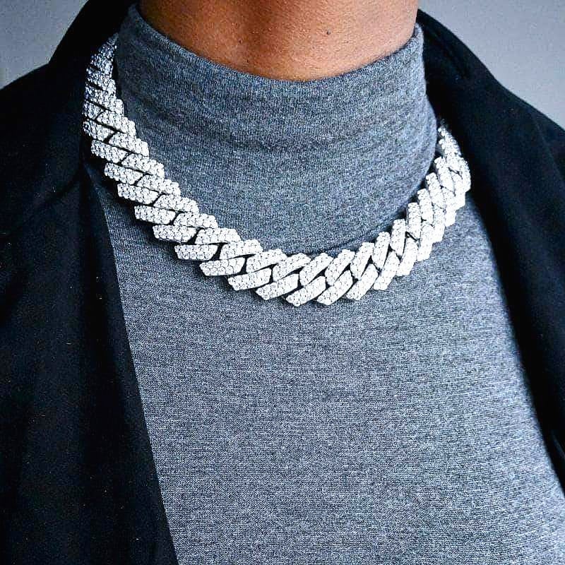 icy diamond chain