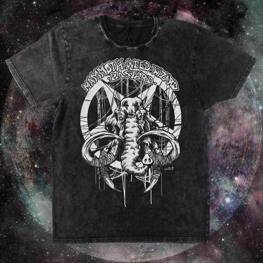 Image of MWWB Pentagram Design on Black ACID WASH T-Shirt