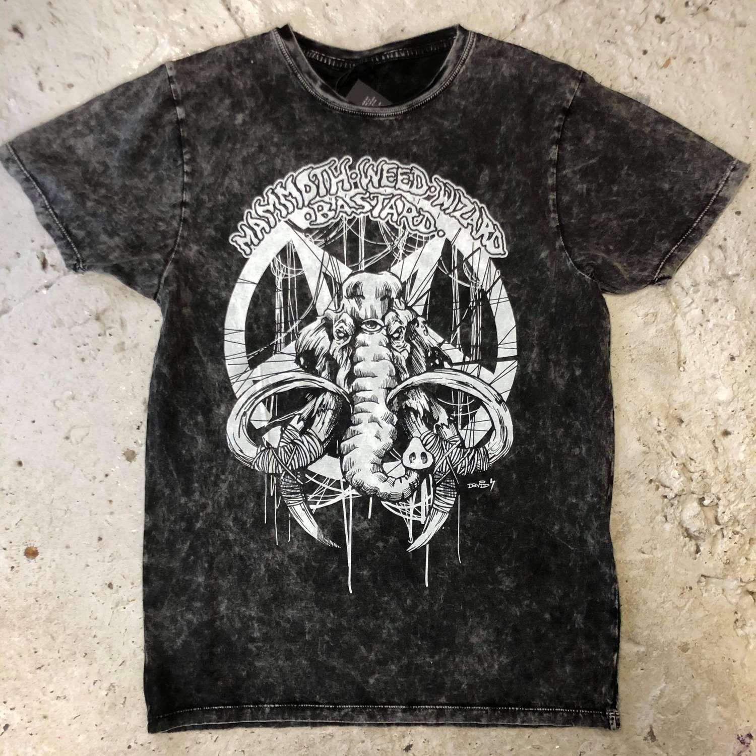 Image of MWWB Pentagram Design on Black ACID WASH T-Shirt